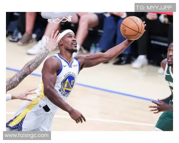 勇士与雄鹿常规赛精彩对决分析与赛后点评