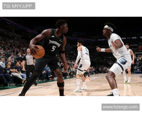 霍华德领衔对决灰熊队展现篮球巨星的风采与激情